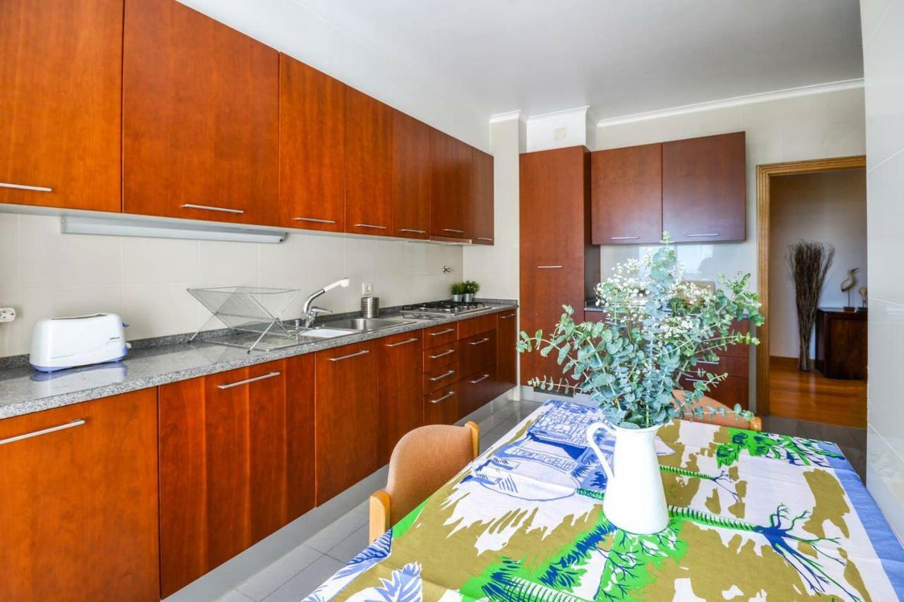 Fantastic Seaside Family Apartment With Pool ปาเรจิ ภายนอก รูปภาพ